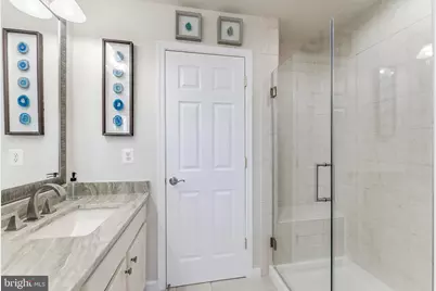 113 Herndon Mill Circle, Herndon, VA 20170 - Photo 35