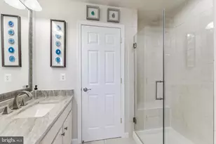 113 Herndon Mill Cir, Herndon, VA 20170 - Photo 35