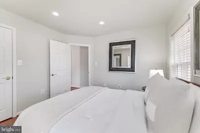 113 Herndon Mill Circle, Herndon, VA 20170 - Photo 45