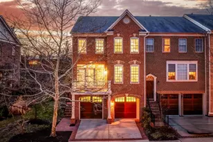 113 Herndon Mill Cir, Herndon, VA 20170 - Photo 1