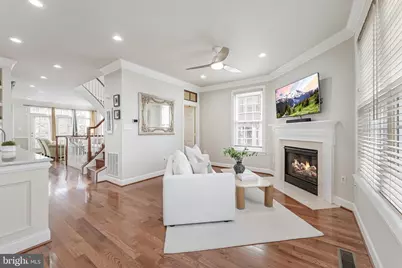 113 Herndon Mill Circle, Herndon, VA 20170 - Photo 17