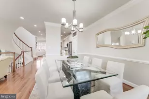 113 Herndon Mill Cir, Herndon, VA 20170 - Photo 23