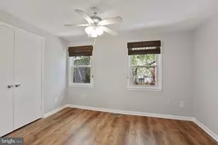 2120 Whisperwood Glen Ln, Reston, VA 20191 - Photo 23