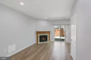 2120 Whisperwood Glen Ln, Reston, VA 20191 - Photo 13