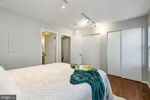 3378 Lakeside View Dr, Falls Church, VA 22041 - Photo 27