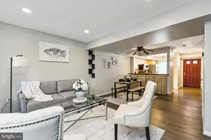 3378 Lakeside View Dr, Falls Church, VA 22041 - Photo 15