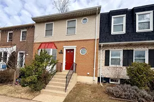 3048 Hickory Grove Ct, Fairfax, VA 22031 - Photo 1