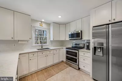 8504 Silverdale Road, Lorton, VA 22079 - Photo 13