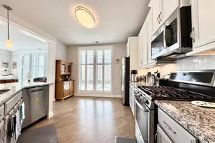 6107 Fairview Farm Dr, Alexandria, VA 22315 - Photo 15