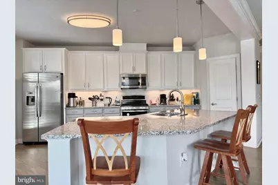 6107 Fairview Farm Drive #202, Alexandria, VA 22315 - Photo 13