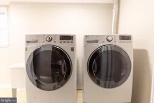 5814 Rock Forest Ct, Centreville, VA 20121 - Photo 49