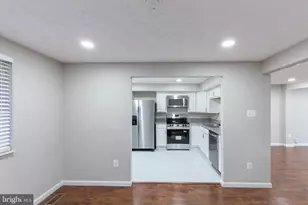 5814 Rock Forest Ct, Centreville, VA 20121 - Photo 15