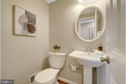 2015 Freedom Lane, Falls Church, VA 22043 - Photo 11