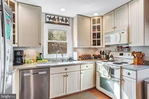 6302 Shiplett Blvd, Burke, VA 22015 - Photo 19