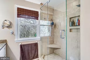 6302 Shiplett Blvd, Burke, VA 22015 - Photo 33