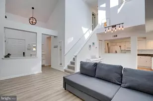 3307 Lakeside View Dr, Falls Church, VA 22041 - Photo 9