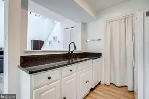 3307 Lakeside View Dr, Falls Church, VA 22041 - Photo 21