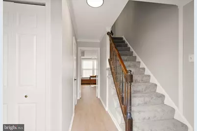 13513 King Charles Drive, Chantilly, VA 20151 - Photo 5