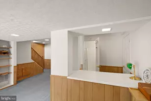 13513 King Charles Dr, Chantilly, VA 20151 - Photo 35