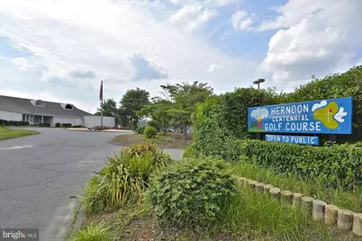 13358 Sherwood Park Lane, Herndon, VA 20171 - Photo 53