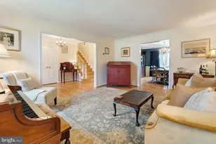 3281 Dutch Mill Ct, Oakton, VA 22124 - Photo 7