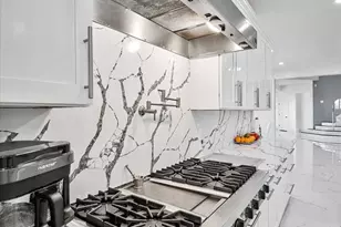 9116 Leesburg Pike, Vienna, VA 22182 - Photo 9