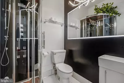 9116 Leesburg Pike, Vienna, VA 22182 - Photo 21