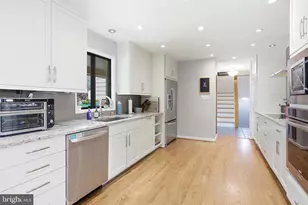 9615 Tinsmith Ln, Burke, VA 22015 - Photo 13