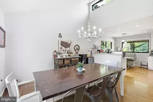 9615 Tinsmith Ln, Burke, VA 22015 - Photo 17