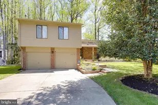 9615 Tinsmith Ln, Burke, VA 22015 - Photo 3