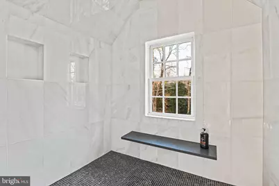352 Ayr Hill Avenue NE, Vienna, VA 22180 - Photo 43