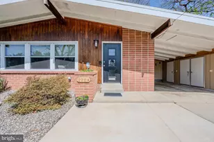 2904 Farmington Dr, Alexandria, VA 22303 - Photo 5