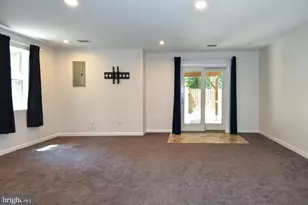 5920 Langton Dr, Alexandria, VA 22310 - Photo 23