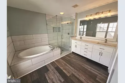 9137 Stonegarden Drive, Lorton, VA 22079 - Photo 15