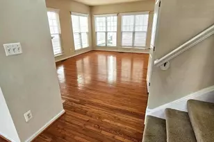 9137 Stonegarden Dr, Lorton, VA 22079 - Photo 3