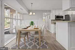 7740 Donnybrook Ct, Annandale, VA 22003 - Photo 9