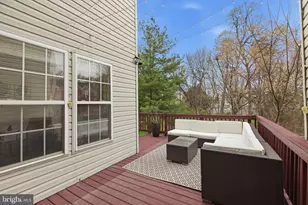 2579 Sutters Mill Dr, Herndon, VA 20171 - Photo 35