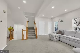 2579 Sutters Mill Dr, Herndon, VA 20171 - Photo 17