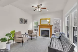 2579 Sutters Mill Dr, Herndon, VA 20171 - Photo 7