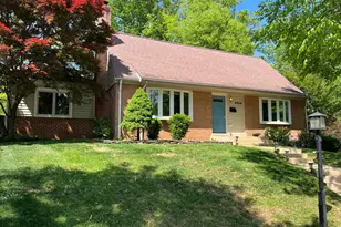 8806 Cromwell Dr, Springfield, VA 22151 - Photo 1