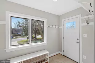 8806 Cromwell Dr, Springfield, VA 22151 - Photo 13