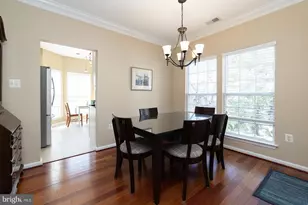 4138 Fountainside Ln, Fairfax, VA 22030 - Photo 7