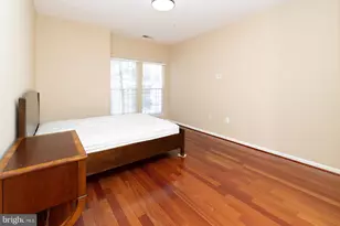 4138 Fountainside Ln, Fairfax, VA 22030 - Photo 11