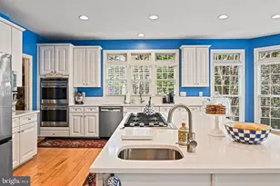 12650 Rose Crest Ct, Fairfax, VA 22033 - Photo 21