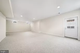 8032 Washington Rd, Alexandria, VA 22308 - Photo 41