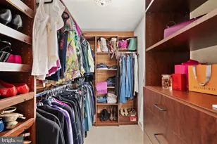 813 Lunenburg Rd, Great Falls, VA 22066 - Photo 55