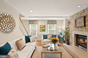 813 Lunenburg Rd, Great Falls, VA 22066 - Photo 13