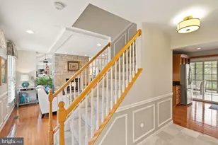 813 Lunenburg Rd, Great Falls, VA 22066 - Photo 7