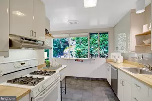 7400 Rebecca Dr, Alexandria, VA 22307 - Photo 19