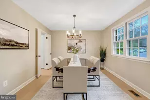 10303 Nantucket Ct, Fairfax, VA 22032 - Photo 11